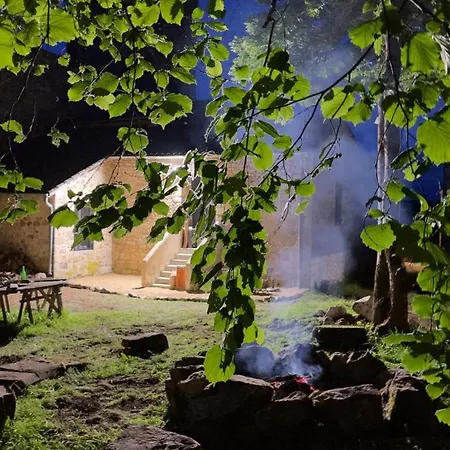 Exceptional Duplex In A Medieval Fortress Nyaraló *